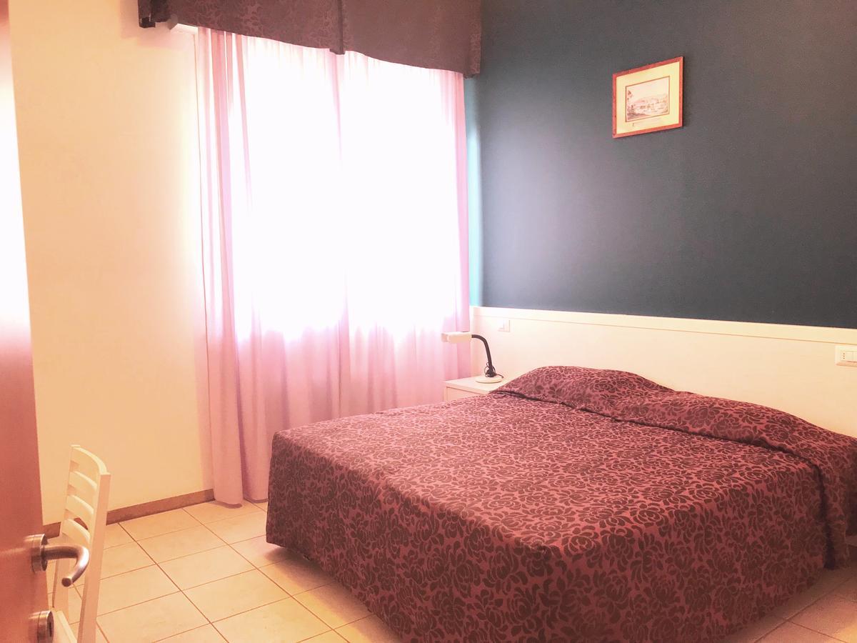 Roma Suite Apartments Cervia Luaran gambar